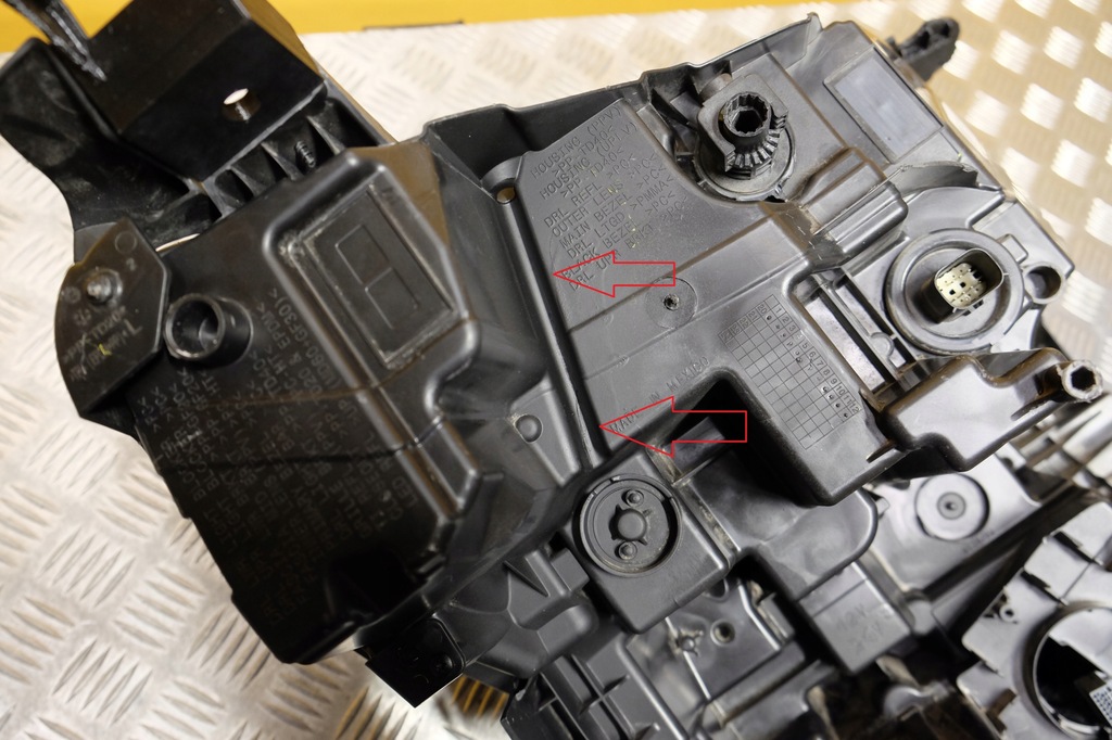 фото №14, Chevrolet tahoe suburban 2020-2021- фара лампа full led левая usa