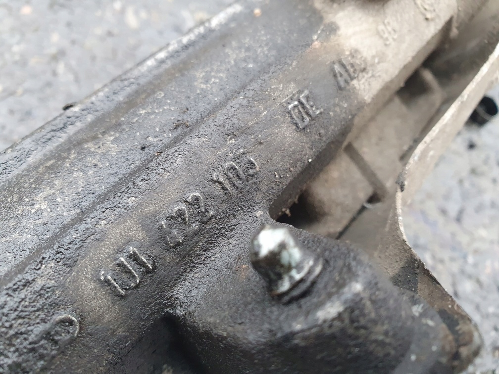 фото №8, Поворотный кулак перед передняя правая seat toledo ii 1.8 2.0 ben