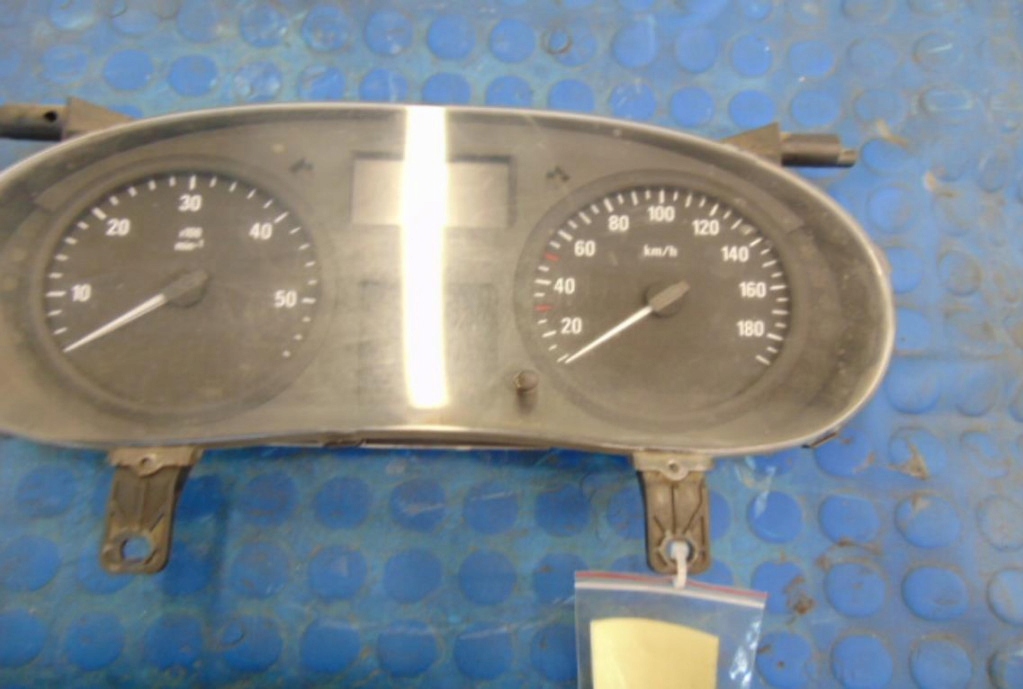 фото №1, Opel movano 2.5cdti счетчик p8200467956