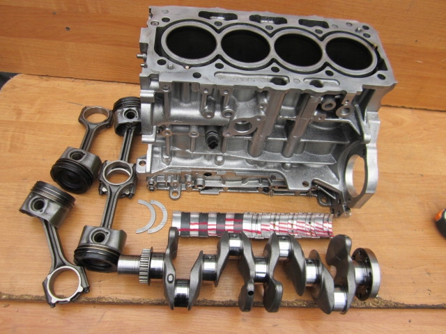 Блок основание kia hyundai 1.6 crdi d4fe zarysowany цилиндры wał хороший в Украине