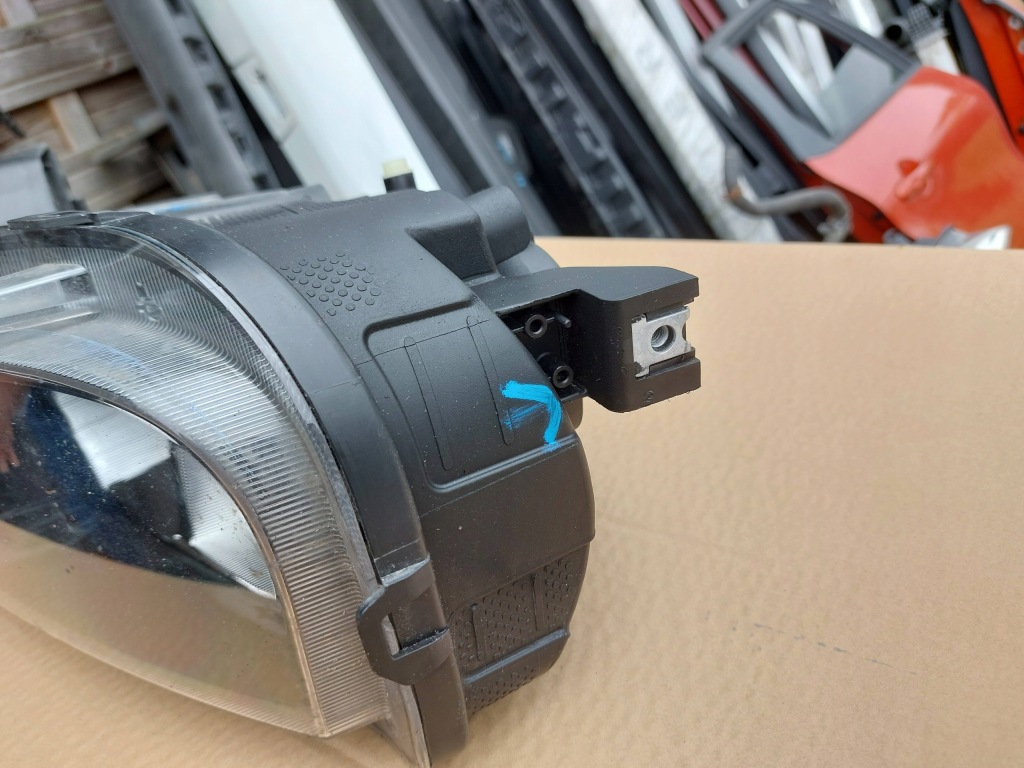 фото №4, Лампа передня ліва dacia spring