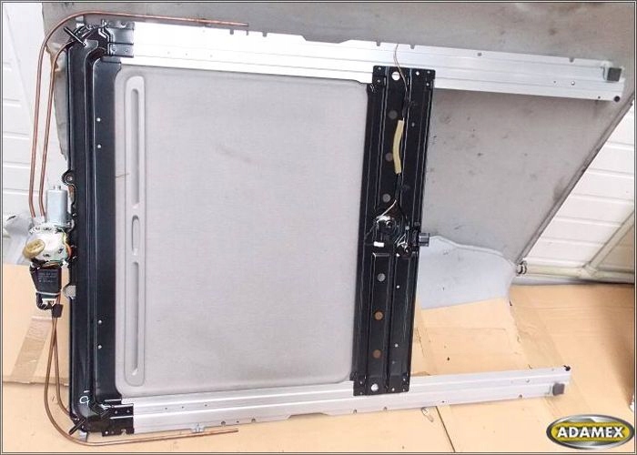 фото №5, Mazda premacy i 1.8 2001r - люк