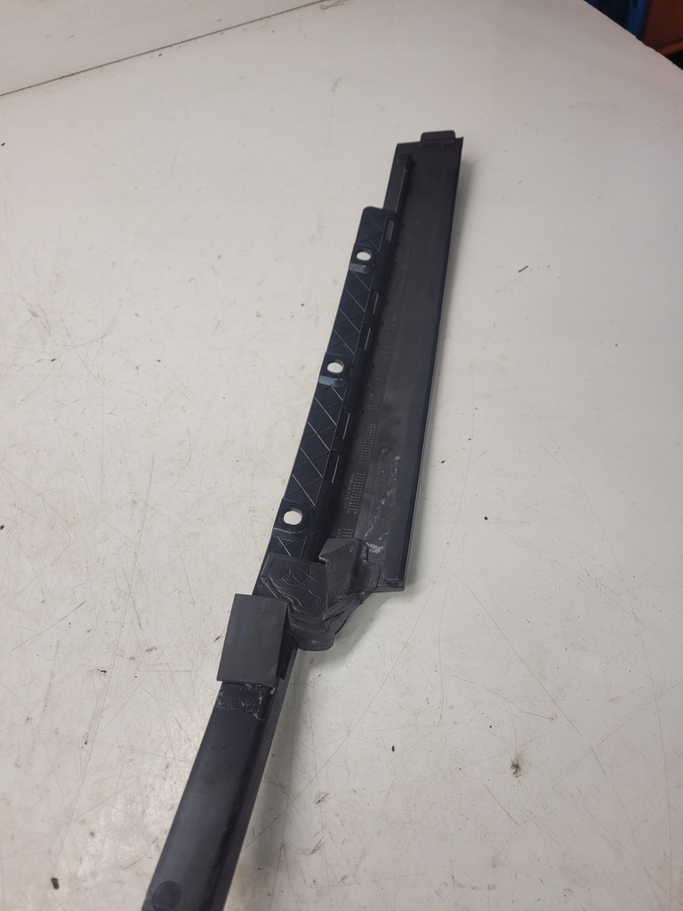 фото №5, Накладка захист стійка права audi a3 8v 8v3837902b