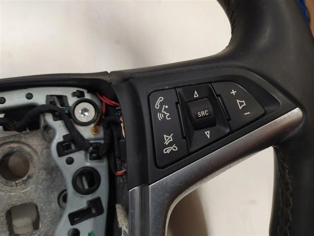 фото №8, Повітропровід czarna шкіра opel insignia a 13306885