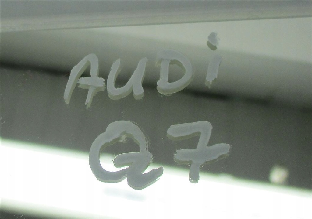 фото №12, Защита солнцезащитная audi q7 4l 4l0857551ag