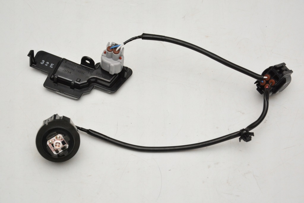 фото №6, Электропроводка жгут светодиоды крышки багажника lexus rx v 23-2025r