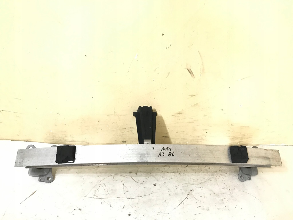 фото №1, Audi a3 8l 97-01r балка бампера перед