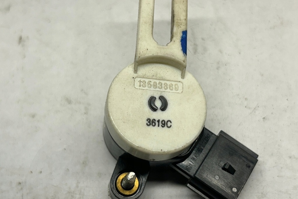 фото №10, Датчик педали тормоза chevrolet camaro 13583369 3.6l бензиновый 241kw 2014