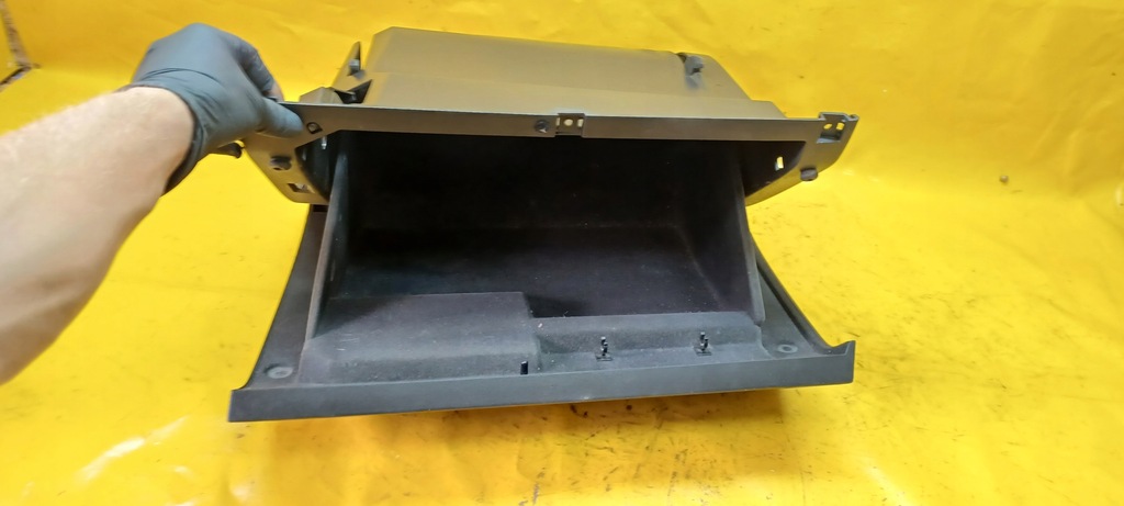 фото №15, Бардачок пасажира vectra c 02-05r 230635620 чорний