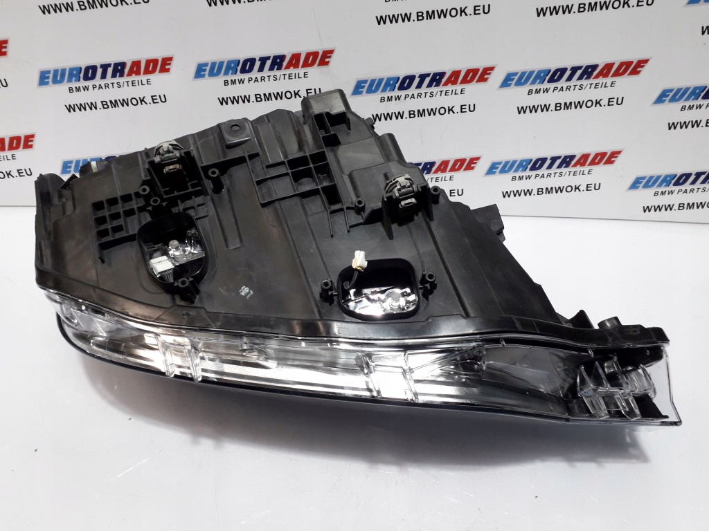 Bmw f30 f31 lci рестайлінг  фара фара перед led ліва 7471305 Київ