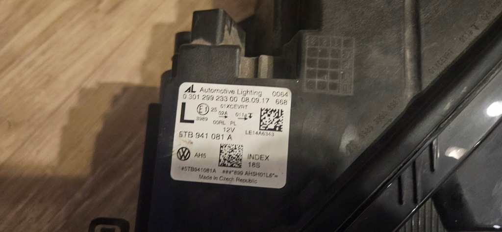 фото №7, Лампа ліва права vw touran 5ta full led комплект повний