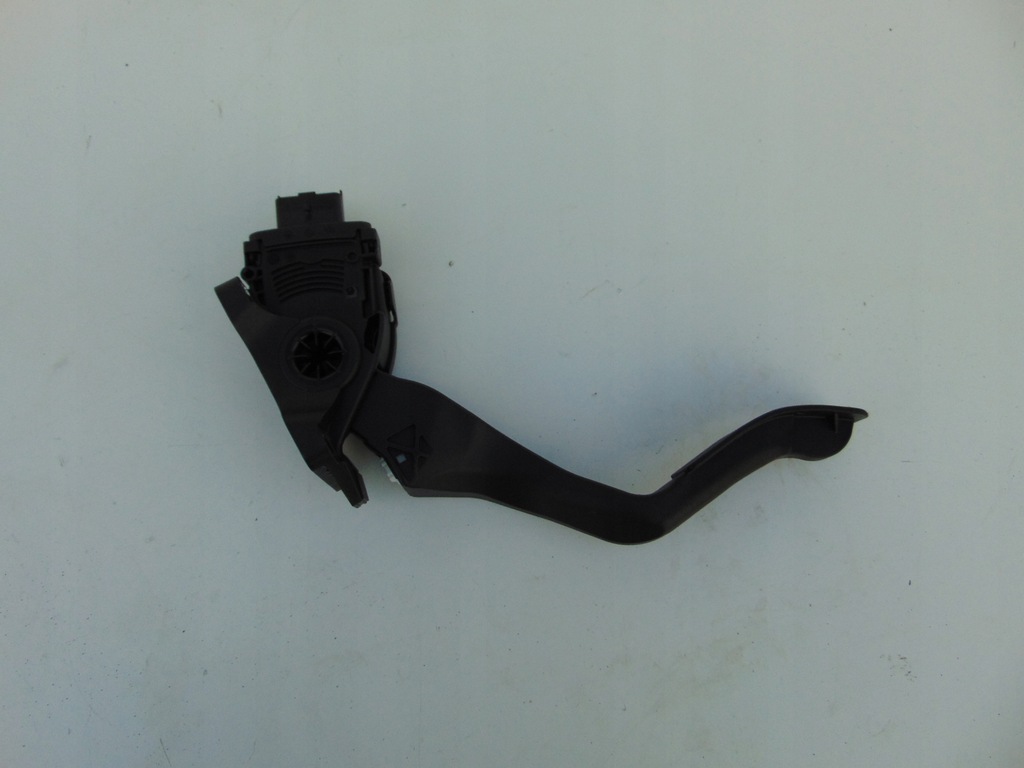 фото №1, Opel crossland x педаль газа потенциометр 17-