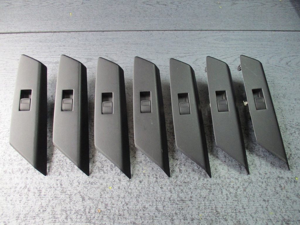 фото №1, Переключатель панель окон toyota rav4 74272-42070