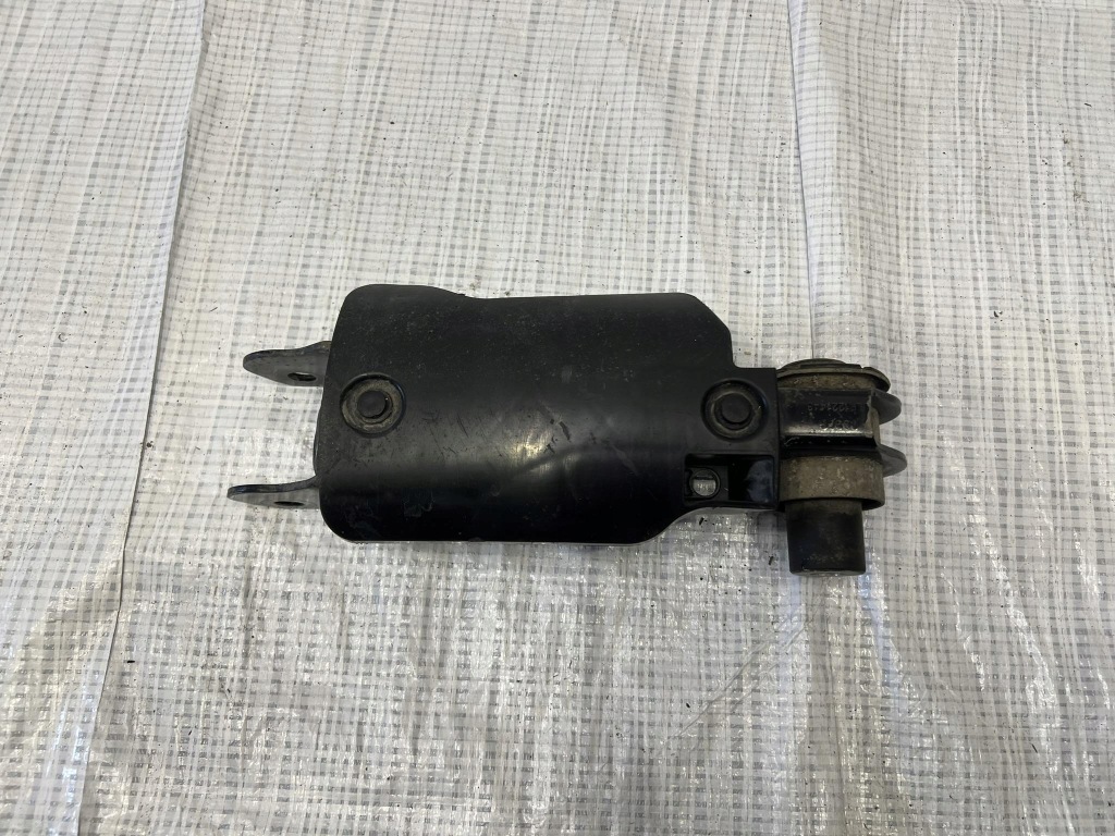 фото №1, Рычаг задняя задний правый land rover velar l560