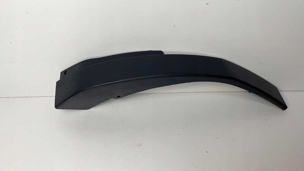 фото №1, Молдинг бампер правый задняя range rover evoque oryg