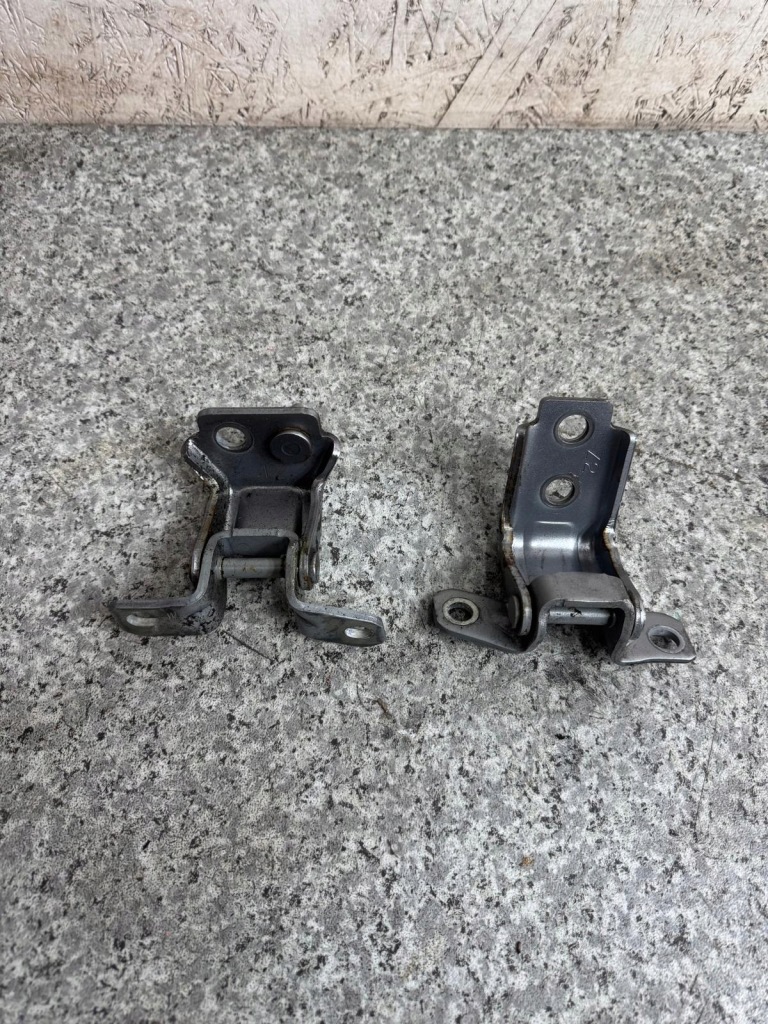 Купити Zaewias двері лівий задня mazda 3 bm 2013-2017 38p