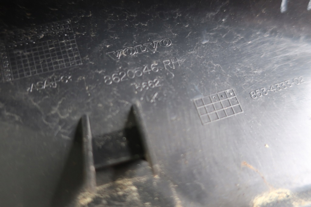 фото №3, Volvo xc90 i 02- заглушка рейлинг правая задняя mat