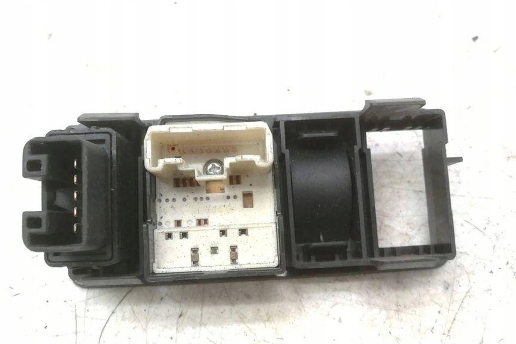 фото №9, Переключатель регулировки зеркал toyota corolla _e12_ 183574 2.0l дизель