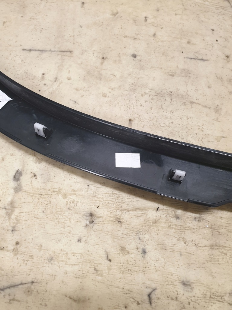 фото №10, Land rover defender молдинг крыла l8b2-16a075-bb