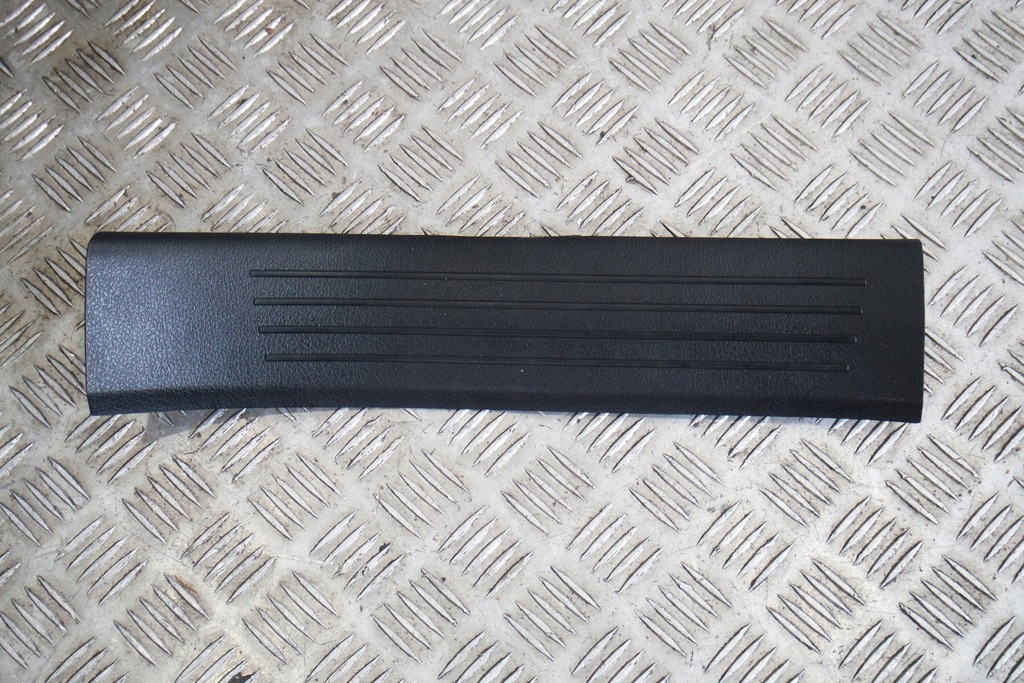 фото №1, Молдинг порог правая mercedes w167 a1676804001