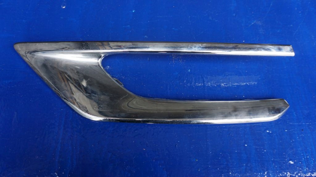 фото №1, Volvo xc90 ii - левая молдинг хром бампера перед