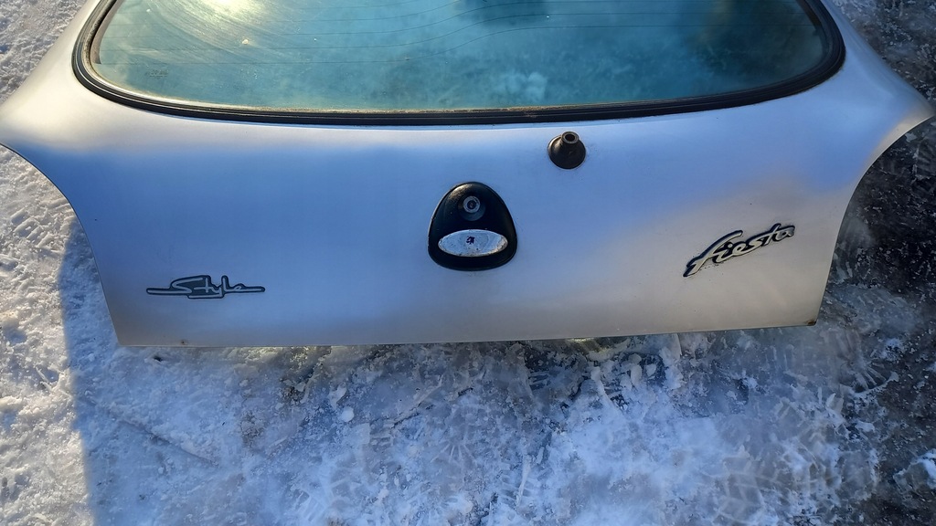 фото №4, Задняя крышка багажника ford fiesta 1.1b hb 97r