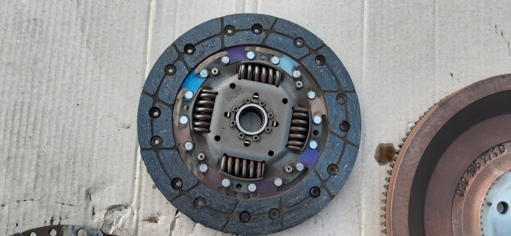 фото №7, Сцепление б/у 030105271d vw polo 6r 1,4benzyna