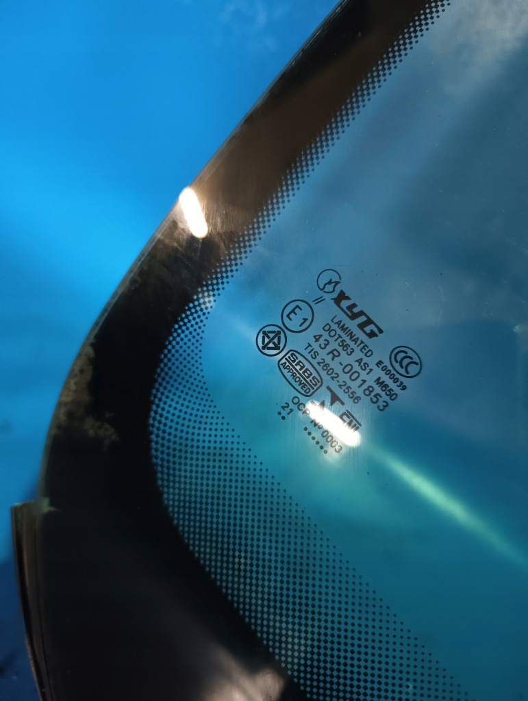 фото №2, Стекло передняя лобовое vw passat b6