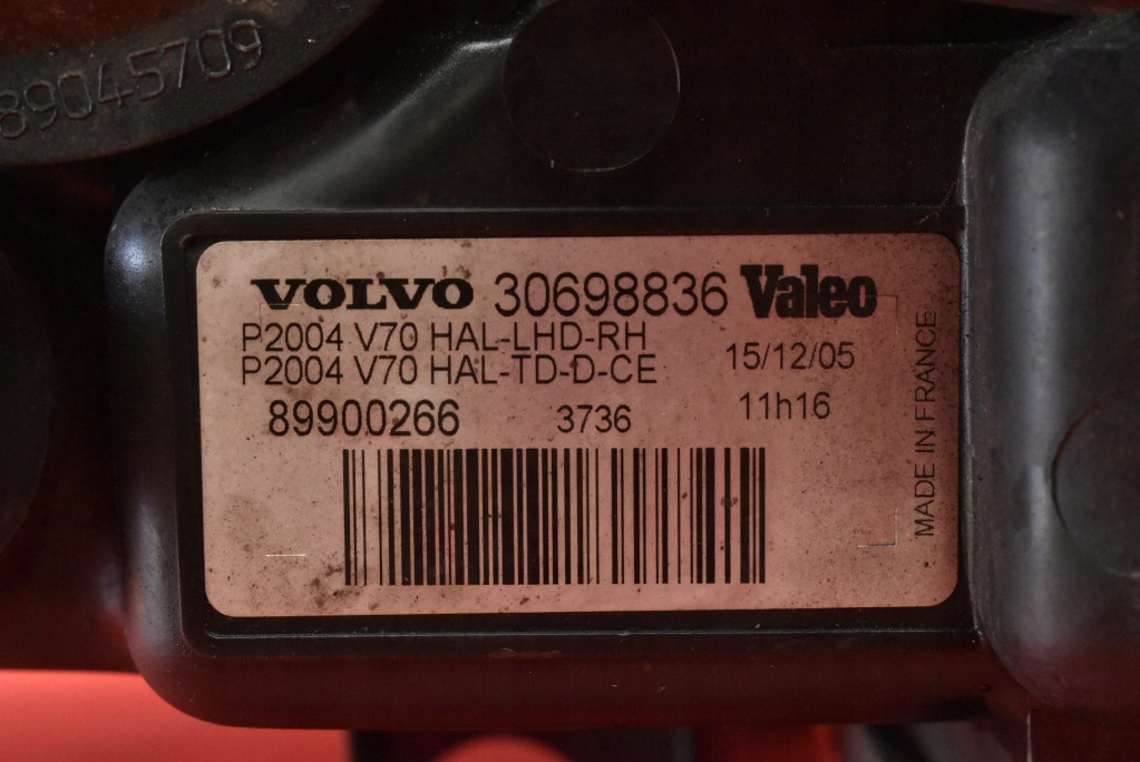 фото №6, Фара правый лампа перед eu 30698836 89900266 volvo v70 2 ii lift 04-08