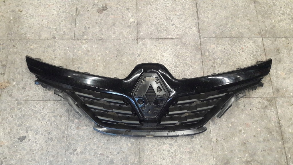 фото №1, 623105565r решётка радиатора решётка радиатора renault captur ii 19r-