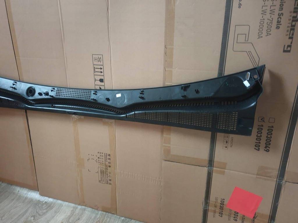 фото №4, Жабо renault megane v e-tech 2022