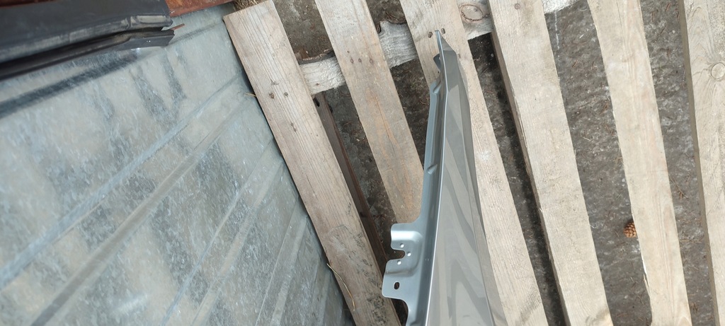 фото №11, Крыло левый перед skoda citigo od 05.12r отверстие поворотник lb7w