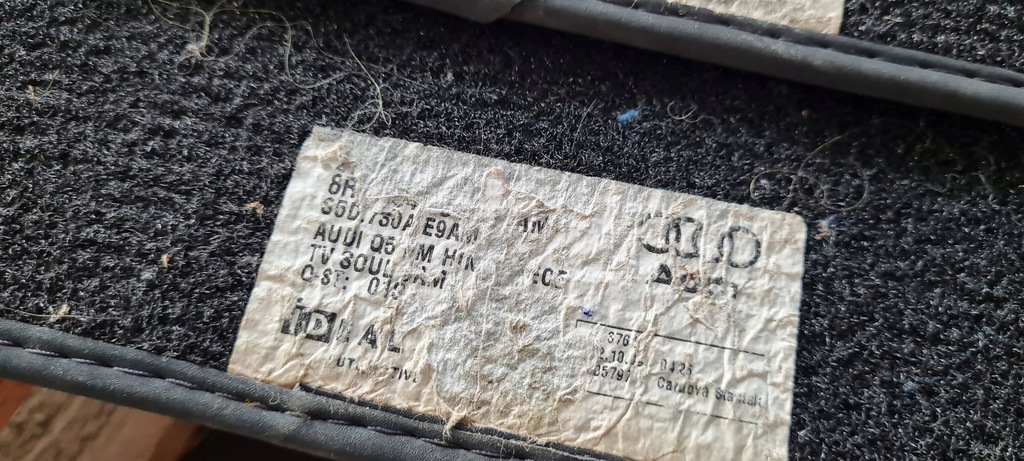 фото №10, Q5 8r килимок килимки задня задні лівий правий 2x