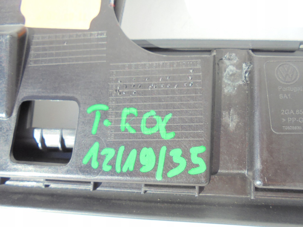 фото №8, Захист нижня панелі консолі volkswagen оригінальний номер 2ga858365