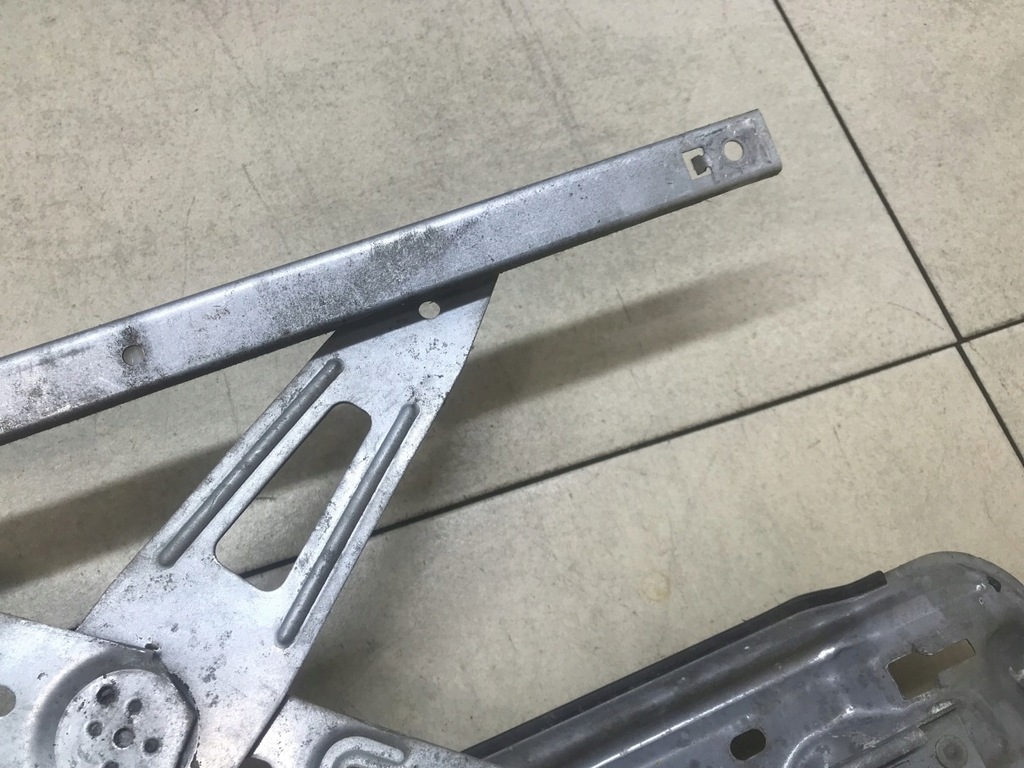 фото №5, Подъемник стекло правый перед santa fe i 9882026100