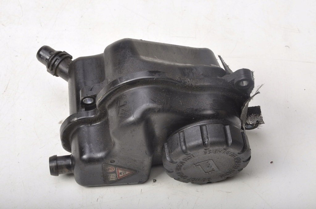 фото №1, Mercedes w172 r172 2.2 бачок расширительный a6512000085