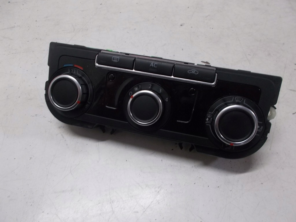 фото №1, Scirocco панель кондиционера