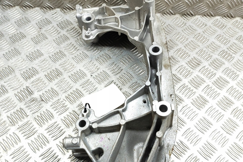 фото №5, Bmw i4 g26 задній кронштейн двигуна 9485637 електричний 400kw 2022 23615351