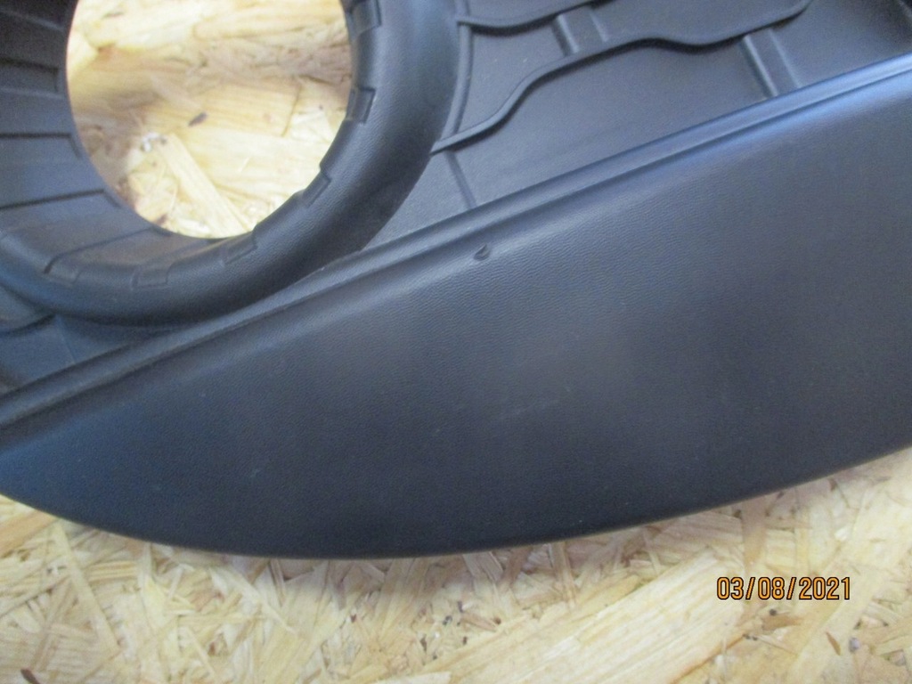 фото №2, Renault twingo ii решётка бампер правый перед