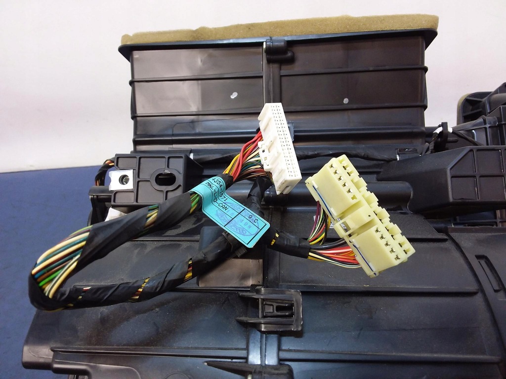 фото №8, Ssangyong tivoli xlv отопитель вентилятор