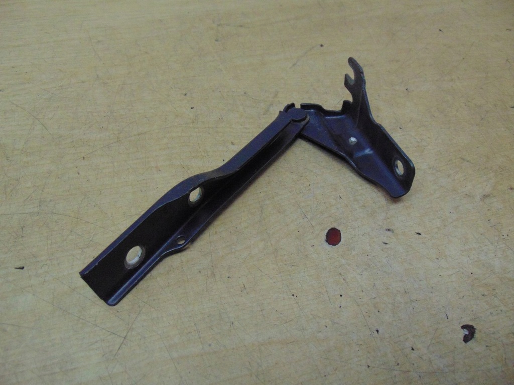 фото №6, Петля капот правий vw polo v 6r 6r0823302a