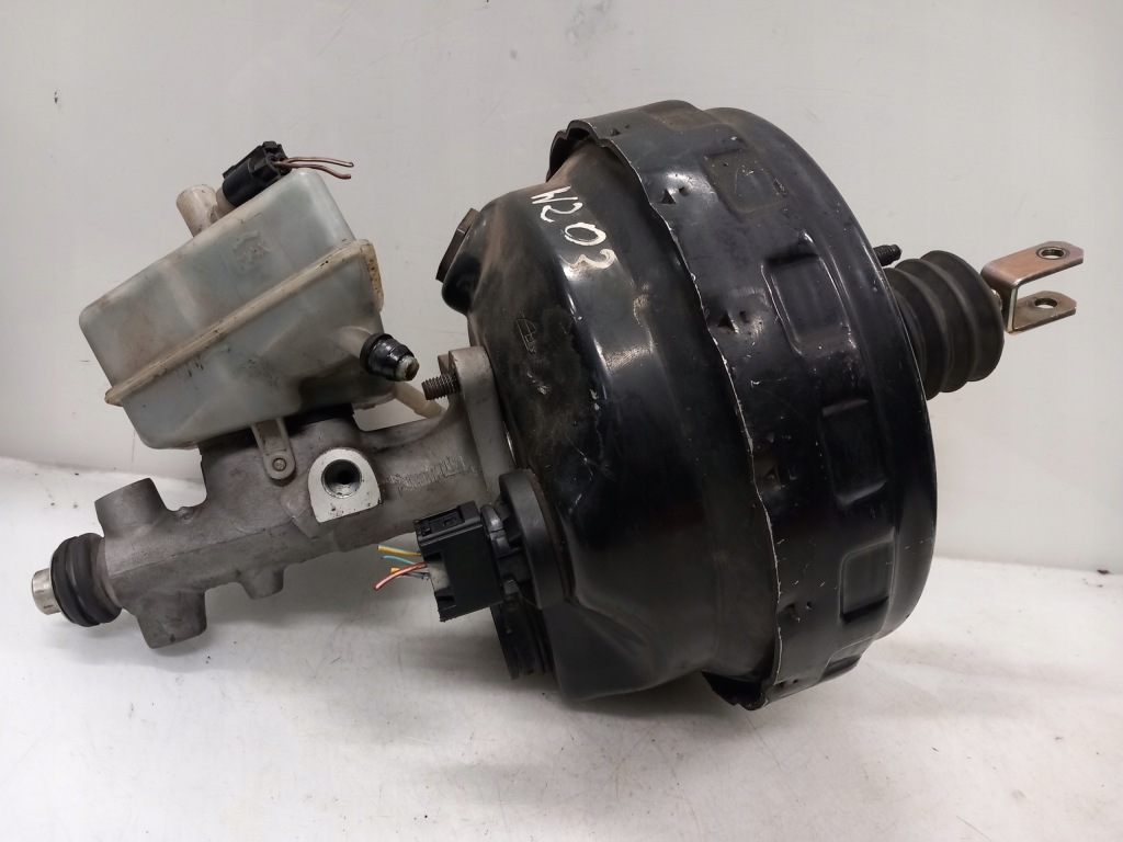 Купити Підсилювач гальм насос mercedes w203 купе 2,3 b a0054303930