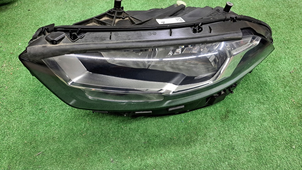 фото №1, Mercedes a-klasa w177 лампа передняя обычная