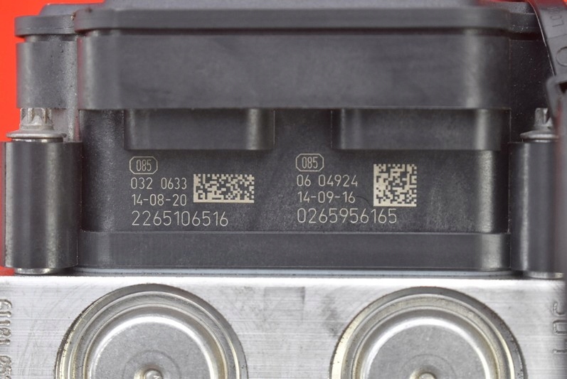 фото №9, Насос abs 47660-3zl0a nissan pulsar 1.2 dig-t 14r