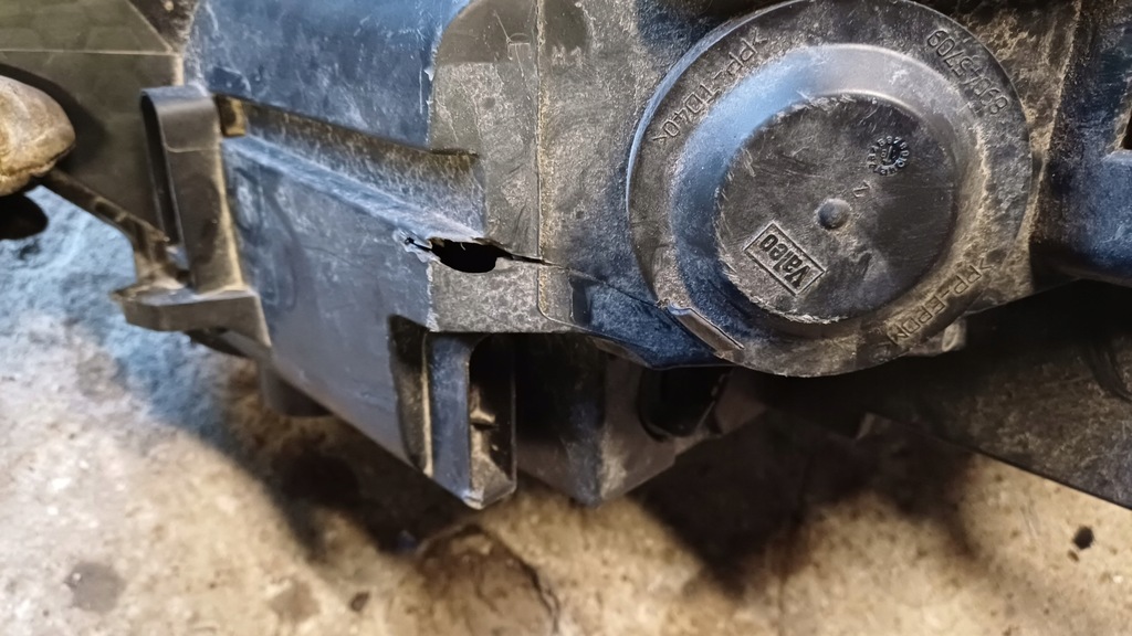 фото №7, Citroen c4 cactus lift лампа права передня 9814740480