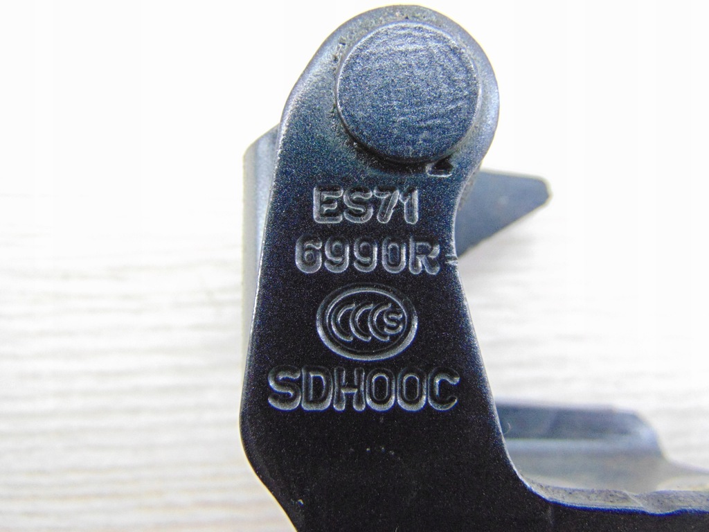 фото №3, Петля дверь перед правый renault megane iv