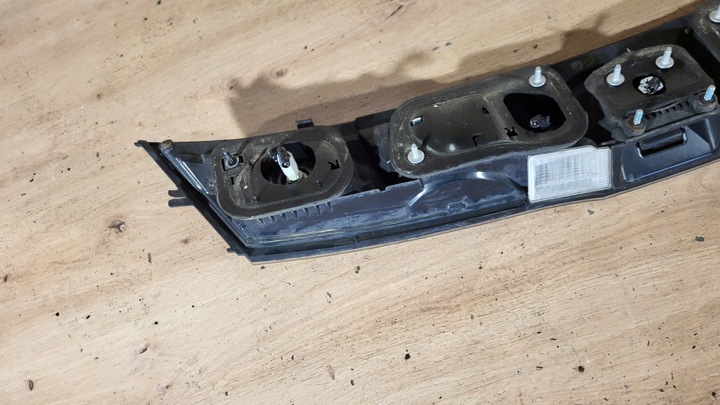 фото №11, Накладка крышки задняя honda civic viii 8 ufo hb type-r type r