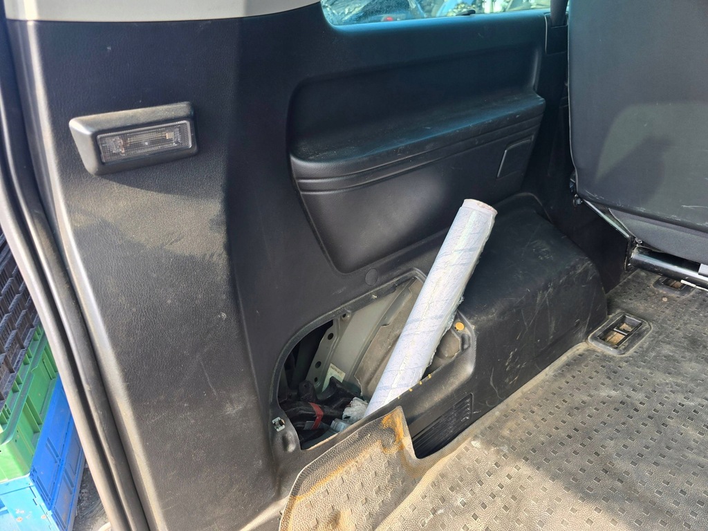 фото №13, Volkswagen t6 caravelle сиденья заднее сиденье обивка потолок стекло комплект