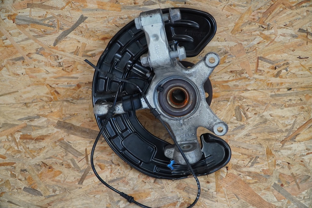 фото №7, Поворотный кулак ступица левая перед 17605 mercedes gla amg a45 x156 w156 2.0 b 4mat