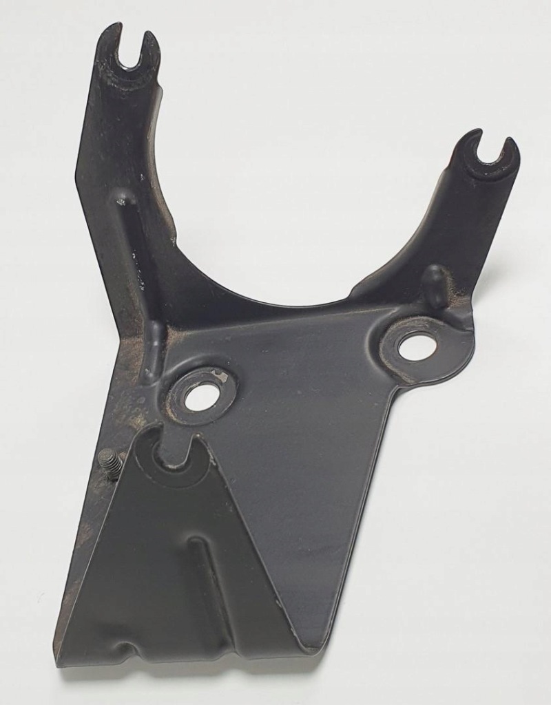 фото №3, Кронштейн кронштейн насоса abs volvo v90 i 3.0 r6